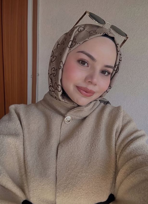 Fırıncı Yenilikçi Bayan Bayan Escort Günay