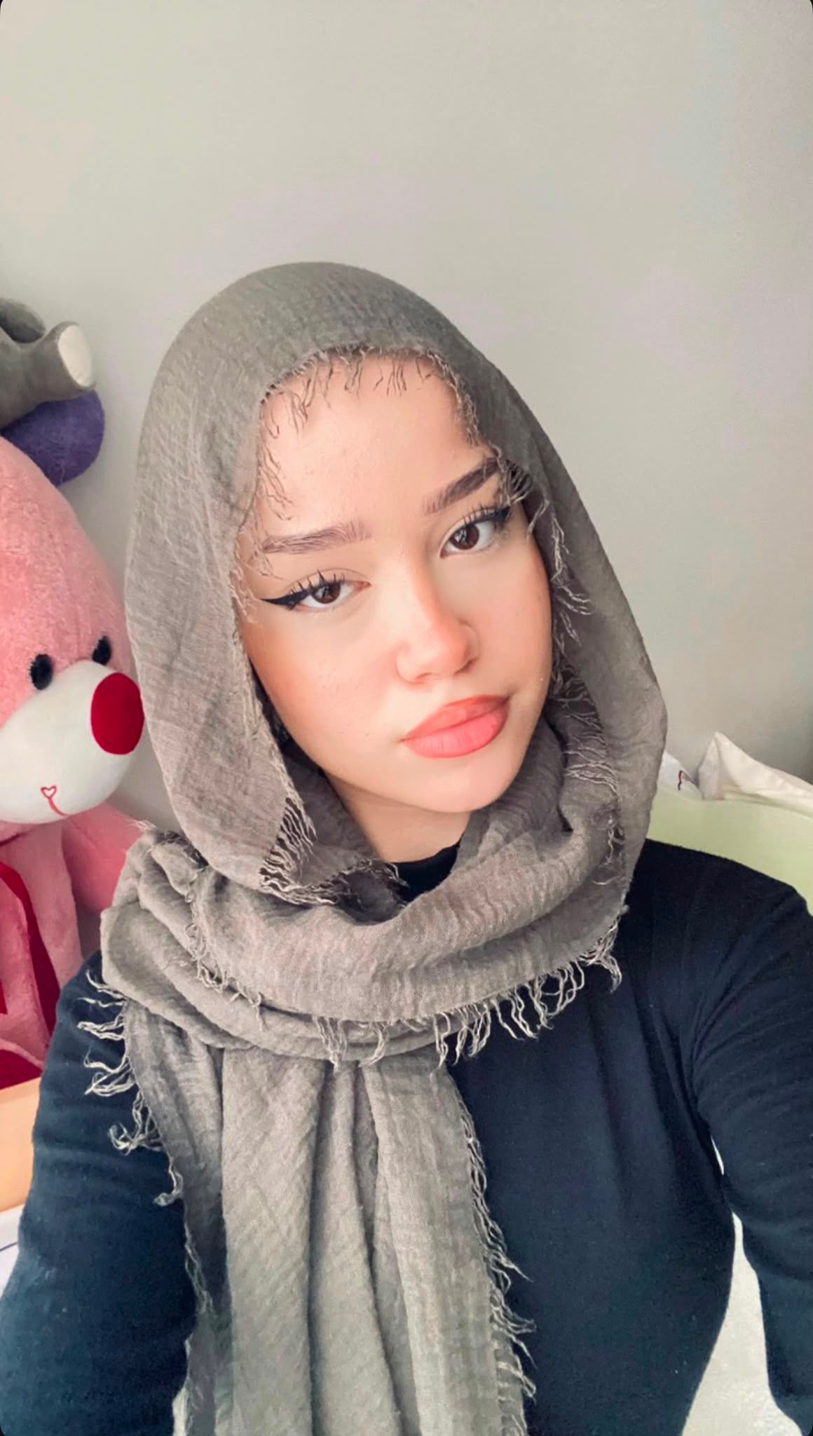 Düztarla Şişman Bayan Escort Bayan Şebnem