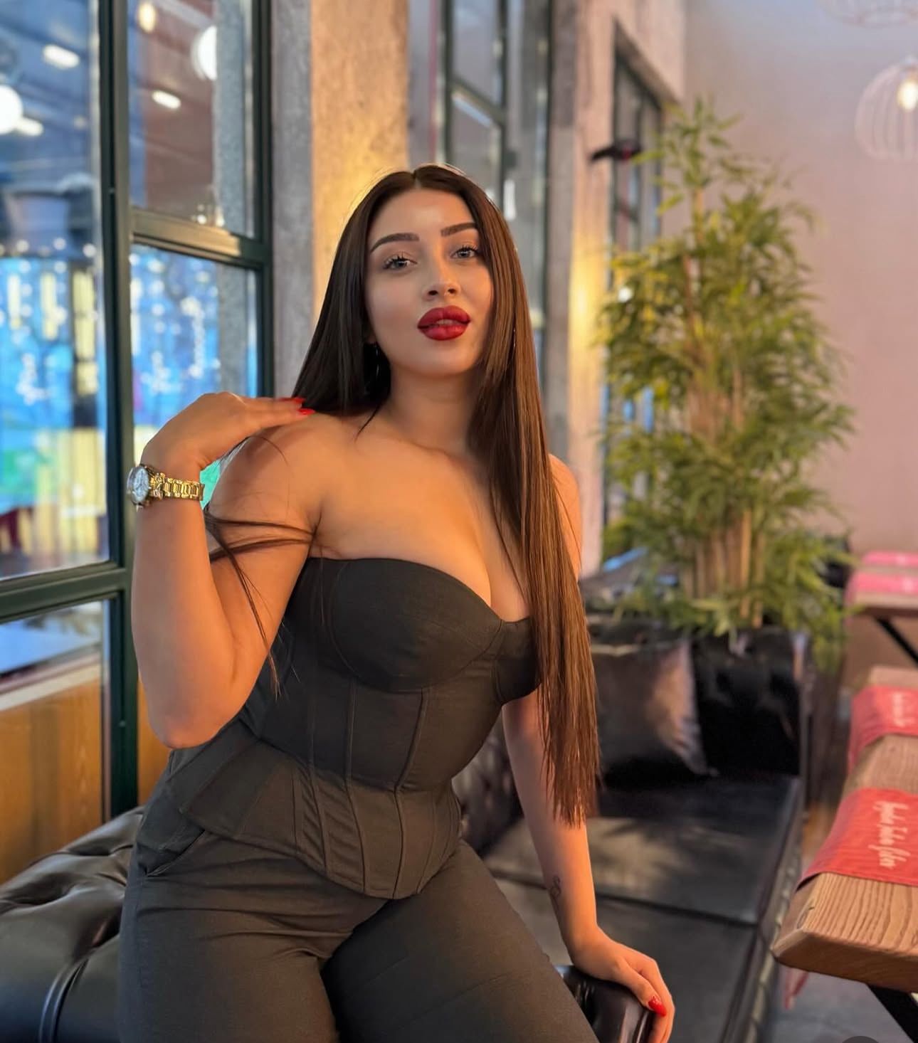 Darıca Tutkulu Kadın Escort Dicle